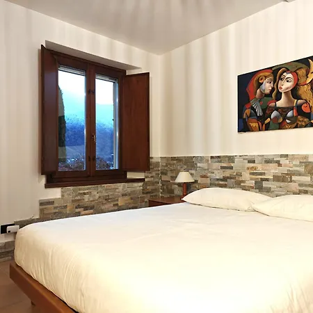 Lakefront With Garden * Oria (Como)